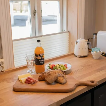 Apartmán Unique Wooden House, Cozy Outdoor Area, Downtown