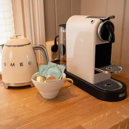 公寓 Unique Wooden House, Cozy Outdoor Area, Downtown