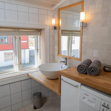 Apartmán Unique Wooden House, Cozy Outdoor Area, Downtown Stavanger