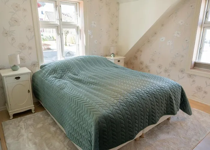 Unique Wooden House, Cozy Outdoor Area, Downtown 斯塔万格